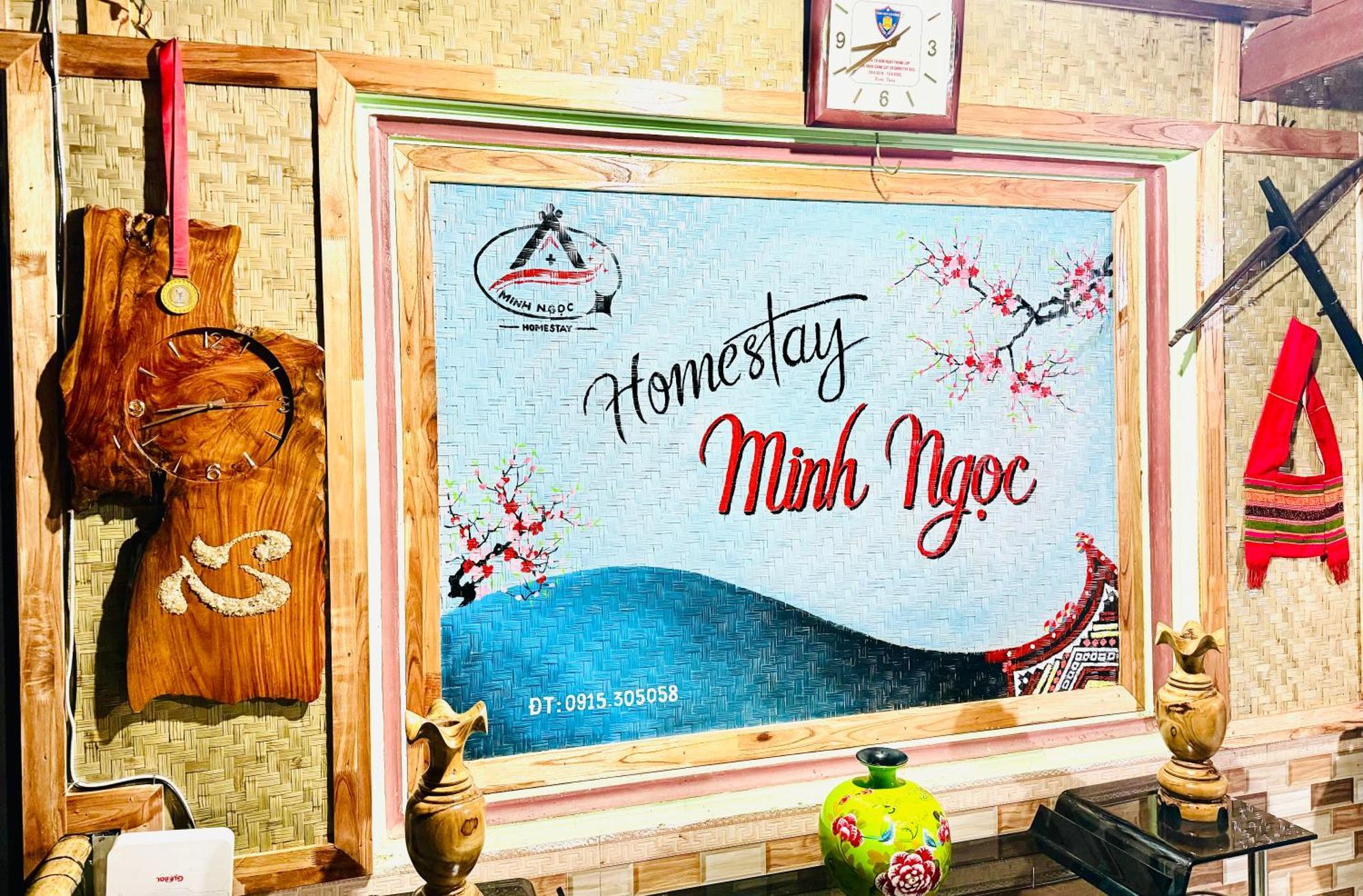 Minh Ngoc Homestay Dien Bien Phu Ban Him Lom Exterior foto