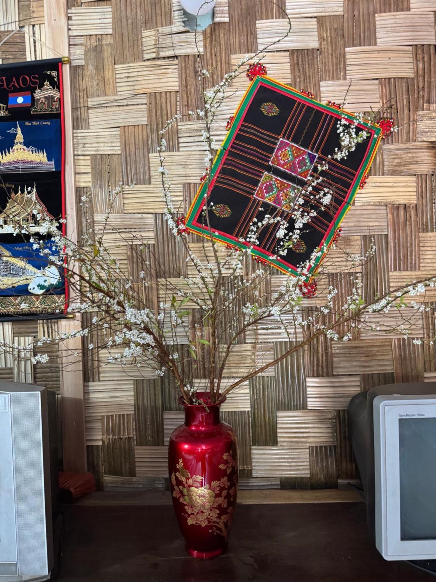 Minh Ngoc Homestay Dien Bien Phu Ban Him Lom Exterior foto